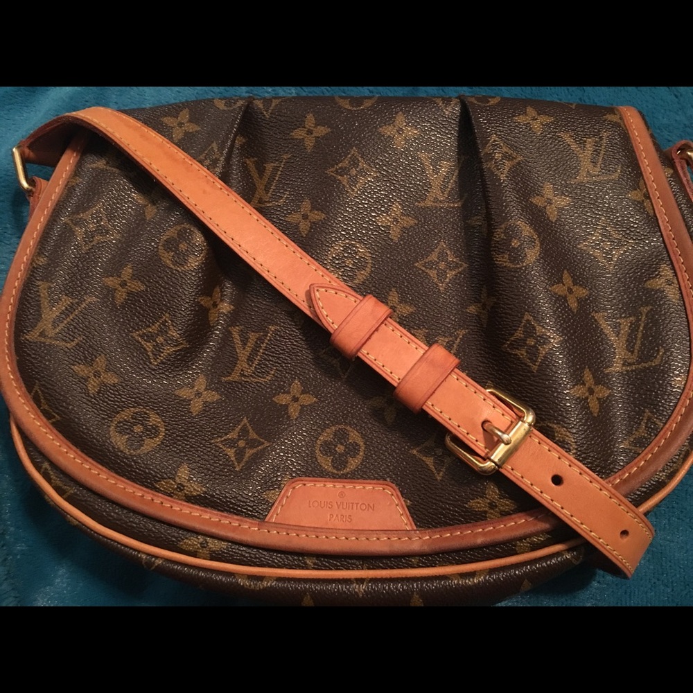 Menilmontant PM crossbody 💯% authentic